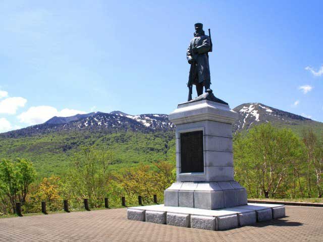 Snow March Disaster Memorial Statue
