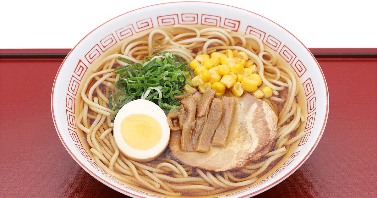 A bowl with the raimon pattern