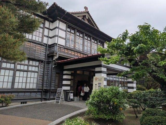 The main building of Hagi Meirin Gakusha