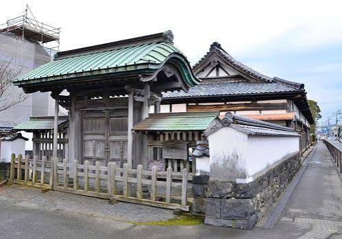 The Kandoku Gate of the Meirinkan ruins