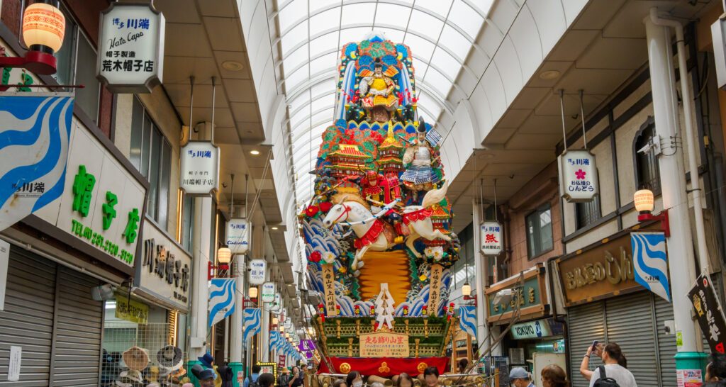 A display float in the Kamikawabata shopping arcade