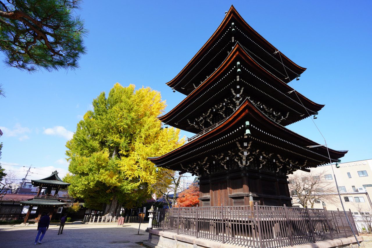 The three-storey pagoda of Hida Kokubun-ji