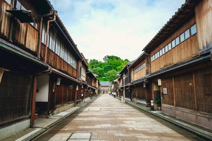 Higashi Chaya district