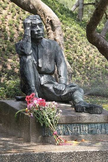 Statue of Hatta Yoichi at Wushantou Reservoir, Taiwan