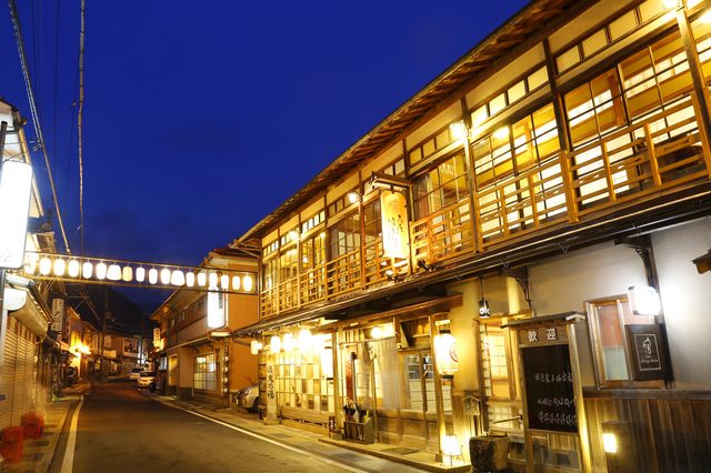 The inn district of Dorogawa Onsen