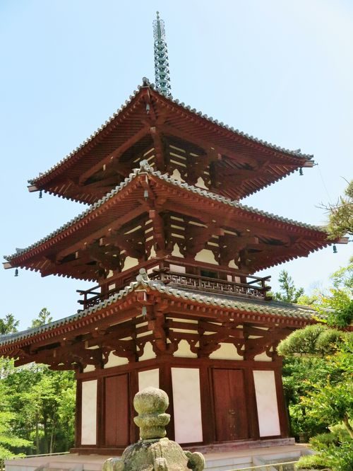 The three-storey pagoda of Horin-ji