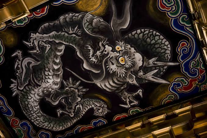 本地堂天花板上繪製的龍