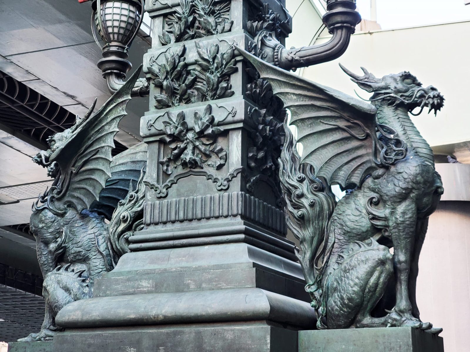 The kirin statue on Nihonbashi